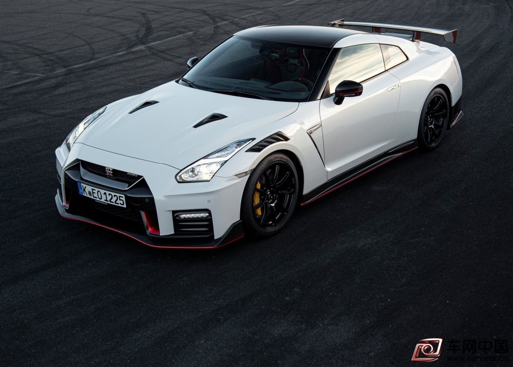 Nissan-GT-R_Nismo-2020-1600-03