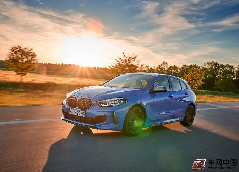 BMW-M135i-2020-1600-19