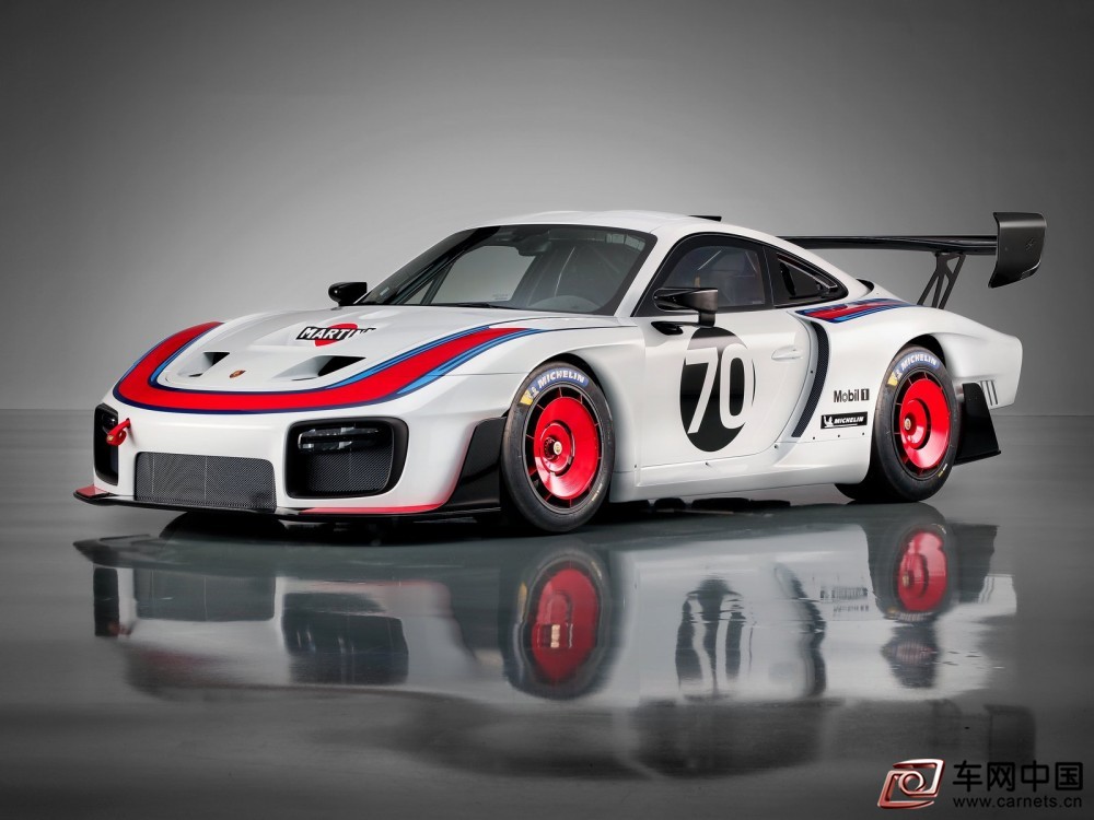 Porsche-935-2019-1600-33