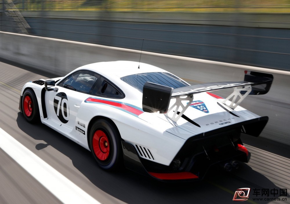 Porsche-935-2019-1600-20