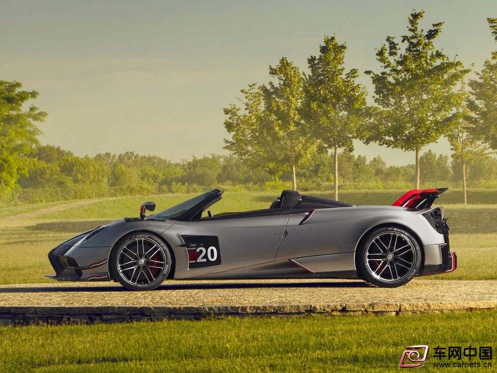 Pagani-Huayra_Roadster_BC-2020-1600-05