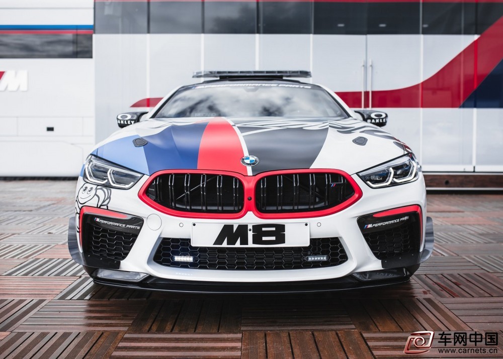 BMW-M8_MotoGP_Safety_Car-2019-1600-09