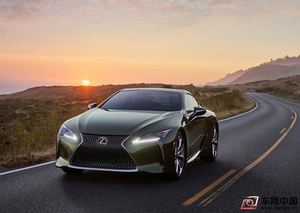 Lexus-LC_500_Inspiration_Series-2020-1600-02