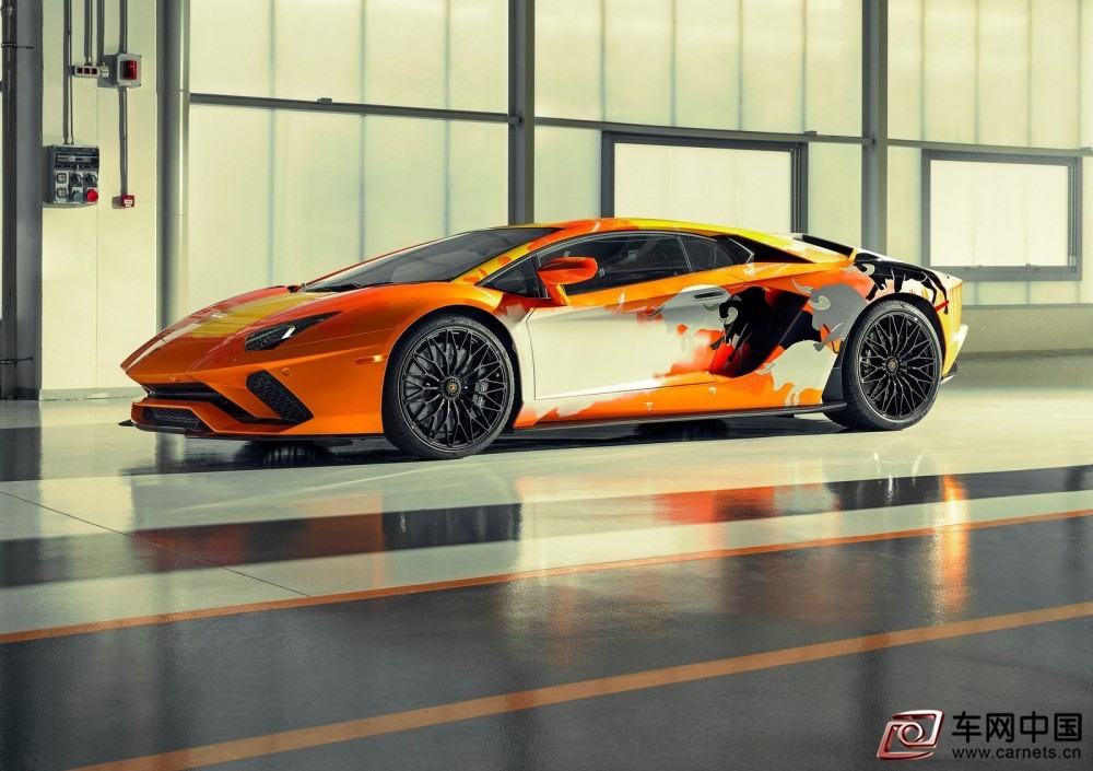 Lamborghini-Aventador_S_by_Skyler_Grey-2019-1600-03