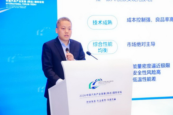 王亮亮_调整大小.jpg