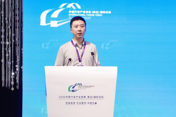 任烁今_调整大小.jpg