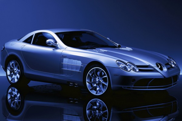 Mercedes-Benz SLR McLaren (2004)